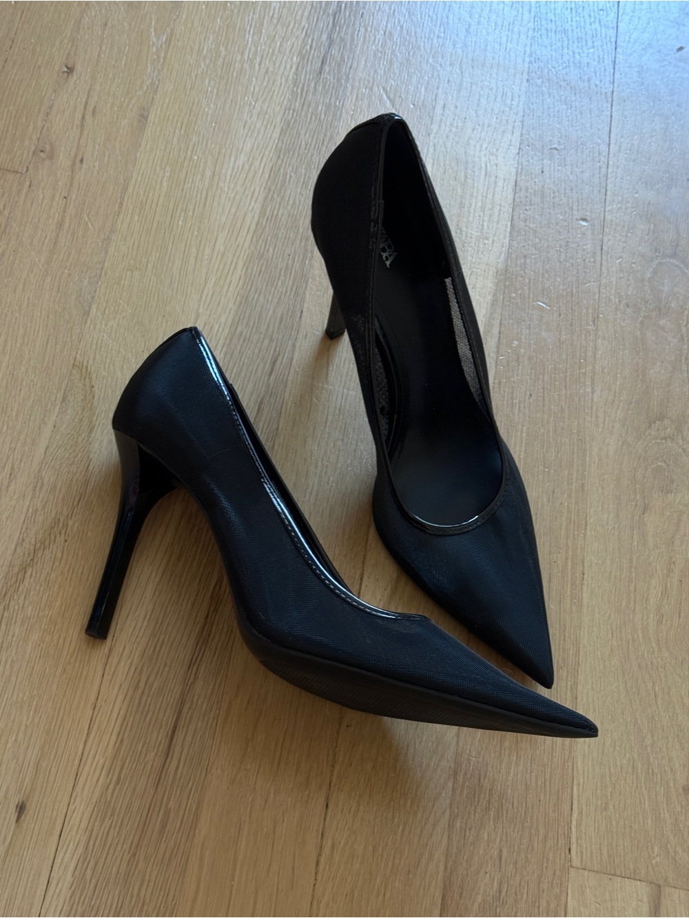 ZARA MESH POINTY HEELS